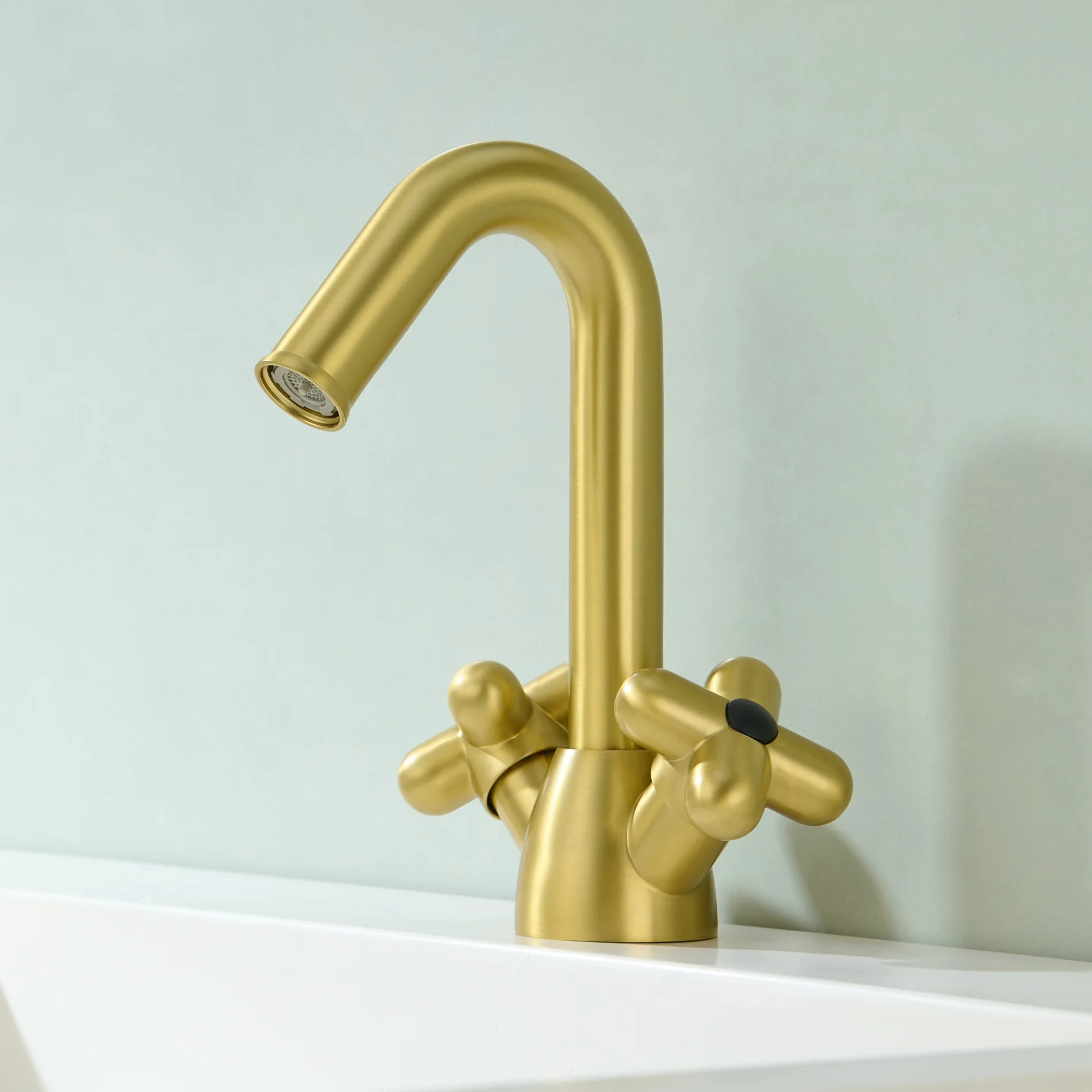 Green Basin Faucet Colorful Cute Brass Hot And Cold Bathroom Sink Mixer Tap