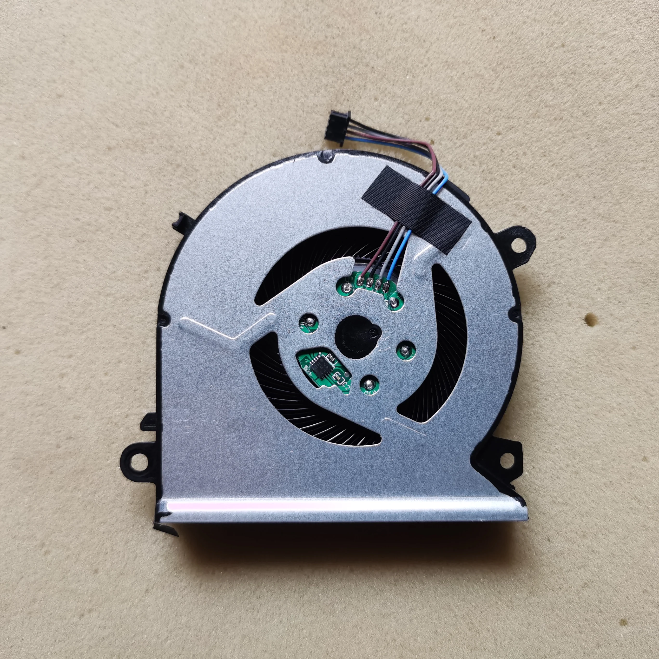 New laptop cpu cooling fan for HP  15-CB  930589-001  TPN-Q193