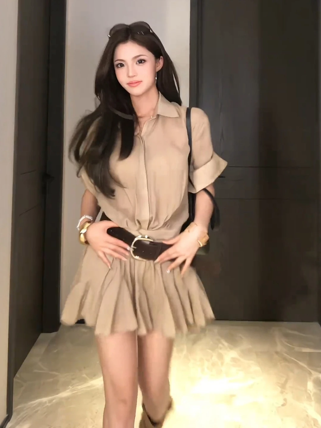 

Летний новый женский комплект: рубашка с коротким рукавом и плиссированная юбка с высокой талией, модный повседневный наряд