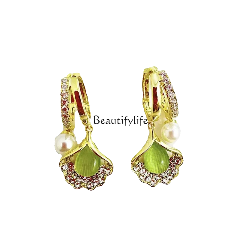 

Light luxury green opal pearl ear buckle niche design sense ginkgo biloba earrings