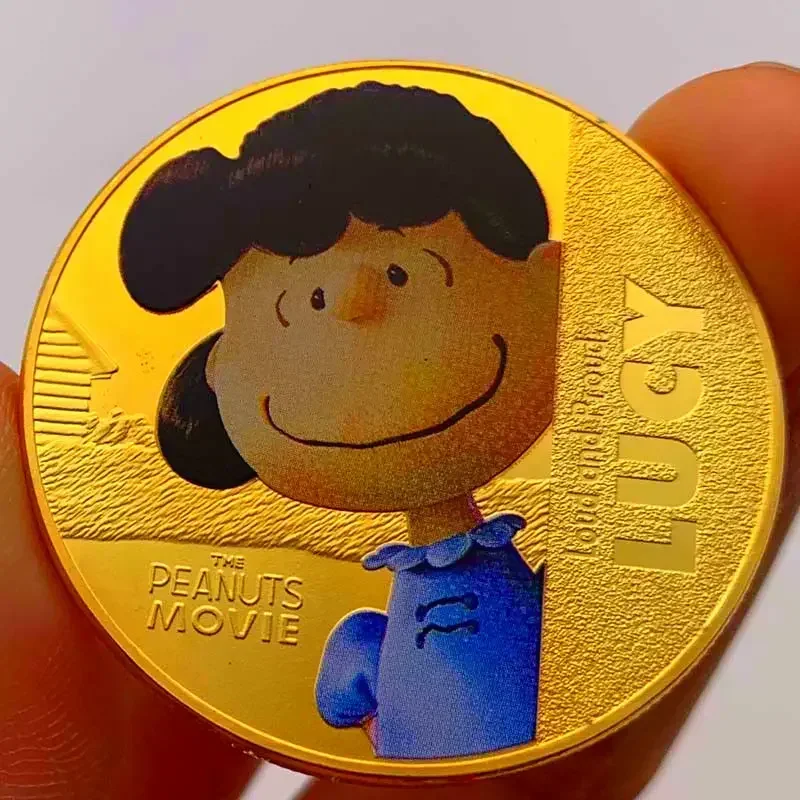 New Snoopy Movie Commemorative Coins Peanuts Charlie Brown Gold-colored Metal Coin Animes Figure Children\'s Birthday Gift Toys