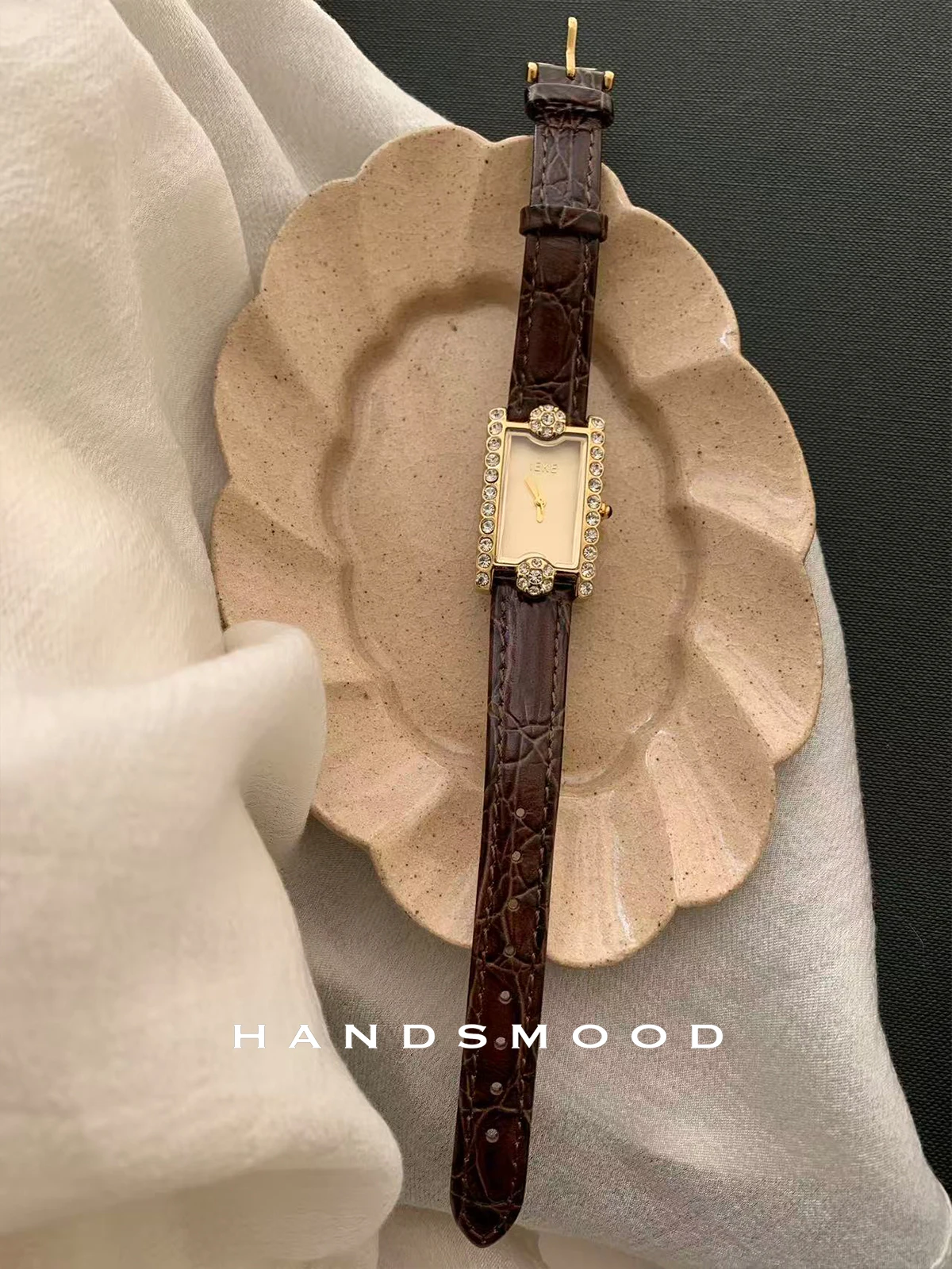 Zegarek damski kwarcowy w stylu retro, elegancki, prostokątny, skórzany, luksusowy, z akcesoriami do zegarków, ekskluzywny zegarek damski.