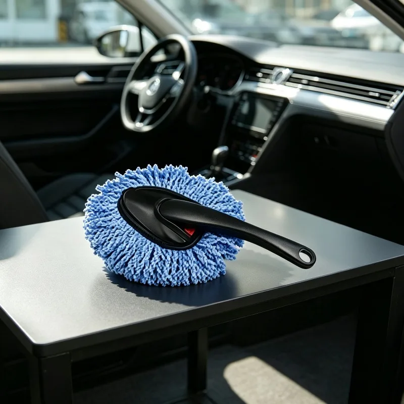 Chenille Car Short Handle Small  Dusting Brush With Static Charge Trap Dust Particles And Polish Surface For Daily Maintenance