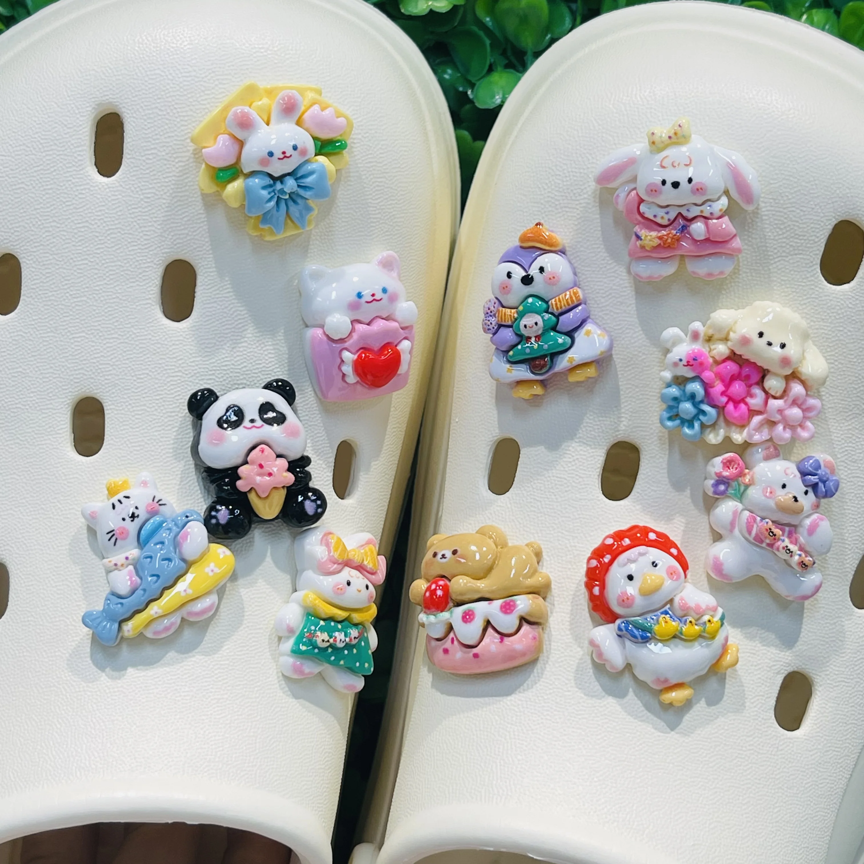 1-11 Stück Harz Schuh Charms Kawaii Tier Kaninchen Bogen Blume Panda Katze Fisch Ente Schnalle verstopft Stifte Loch Pantoffel Schuhe Ornamente