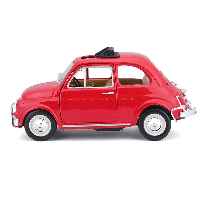 Bburago-coche de carreras de aleación, vehículo de lujo fundido a presión, escala 1:24, 1968, Fiat 500L, colección de juguetes, regalo