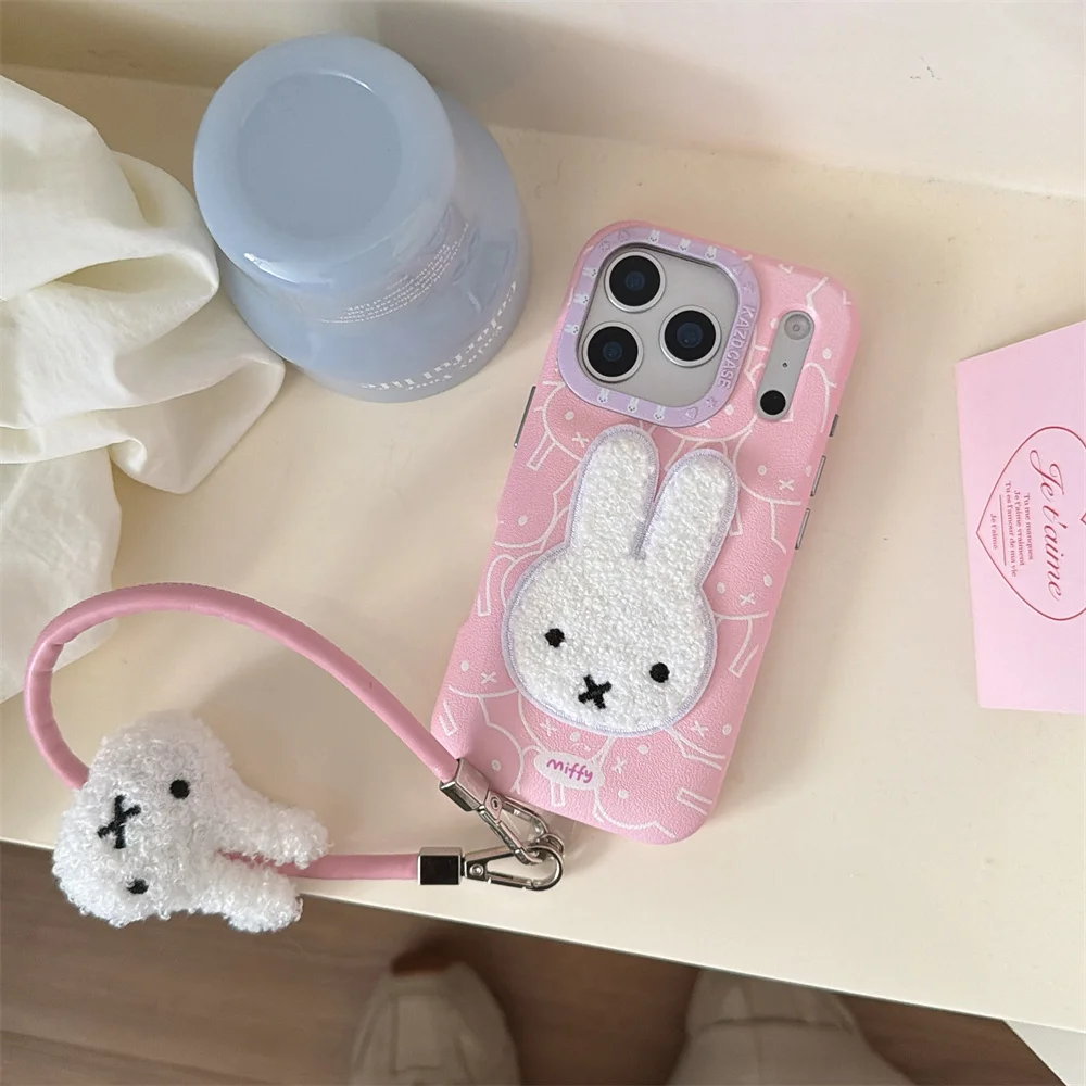 

Fashion leather cute lines rabbit fluffy warm plush rabbit pendant phone case for iPhone 17 Pro 13 14 15 16 Pro Max cover fundas