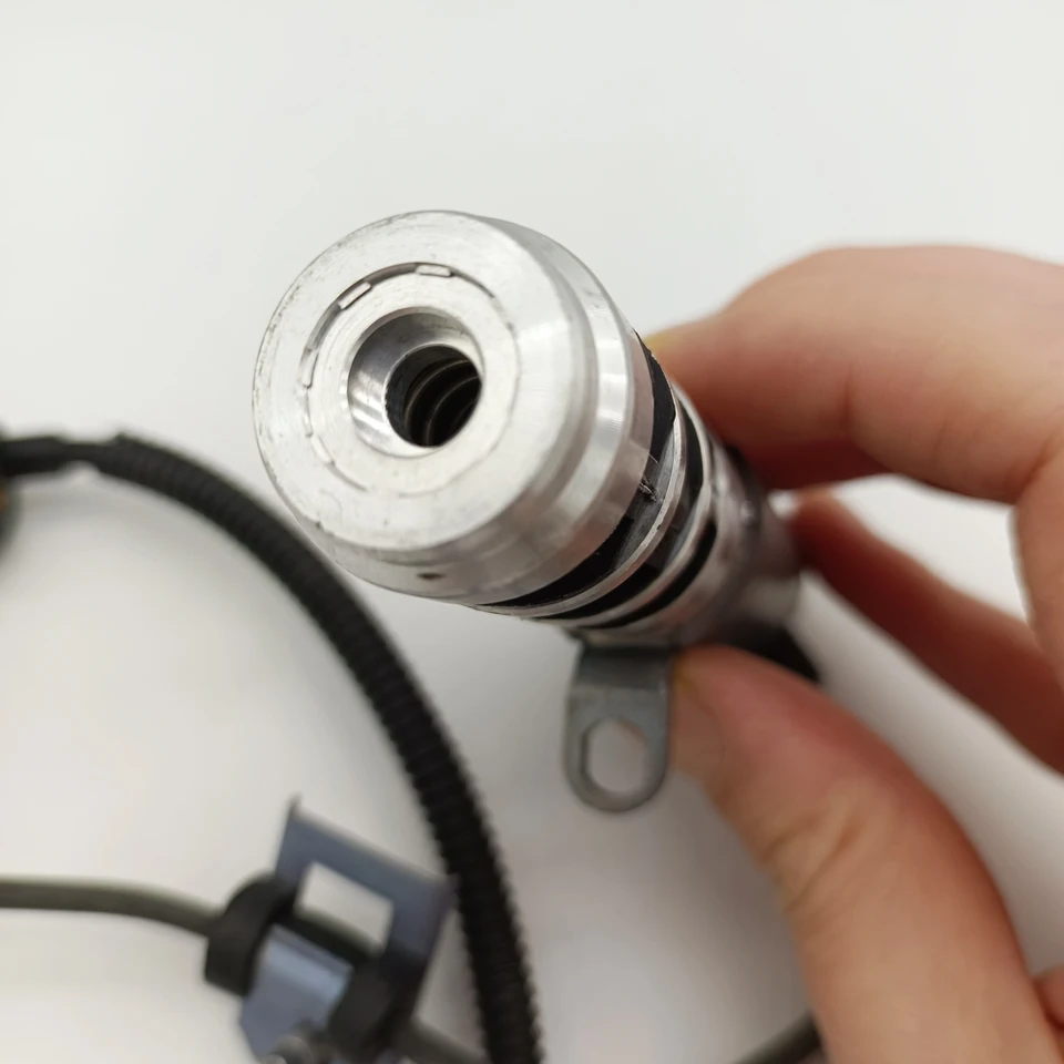Regulateur Pression Huile pour MINI R56 R55 R60 R58 R57 R61 R59 11418601642 Regulateur Pression Huile pour MINI R56 R55 R60 R58 R57 R61 R59 11418601642