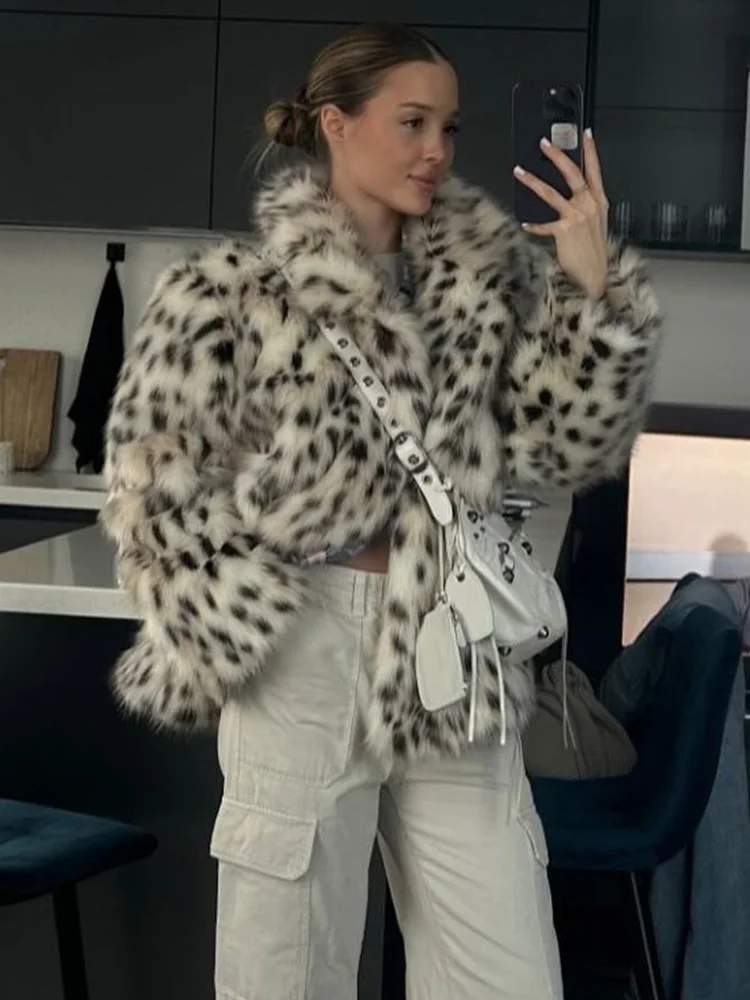 HH سترات شتوية أنيقة للسيدات دافئة مطبوعة بياقة مقلوبة وجيوب واحدة الصدر معاطف نسائية عصرية بأكمام طويلة