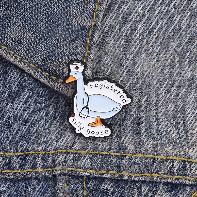 Lapel Pins Cartoon Cute Nurse Goose Fun Brooch Blue and White Cute Medical Style Personalized Decoration Pin Badge Enamel Pin