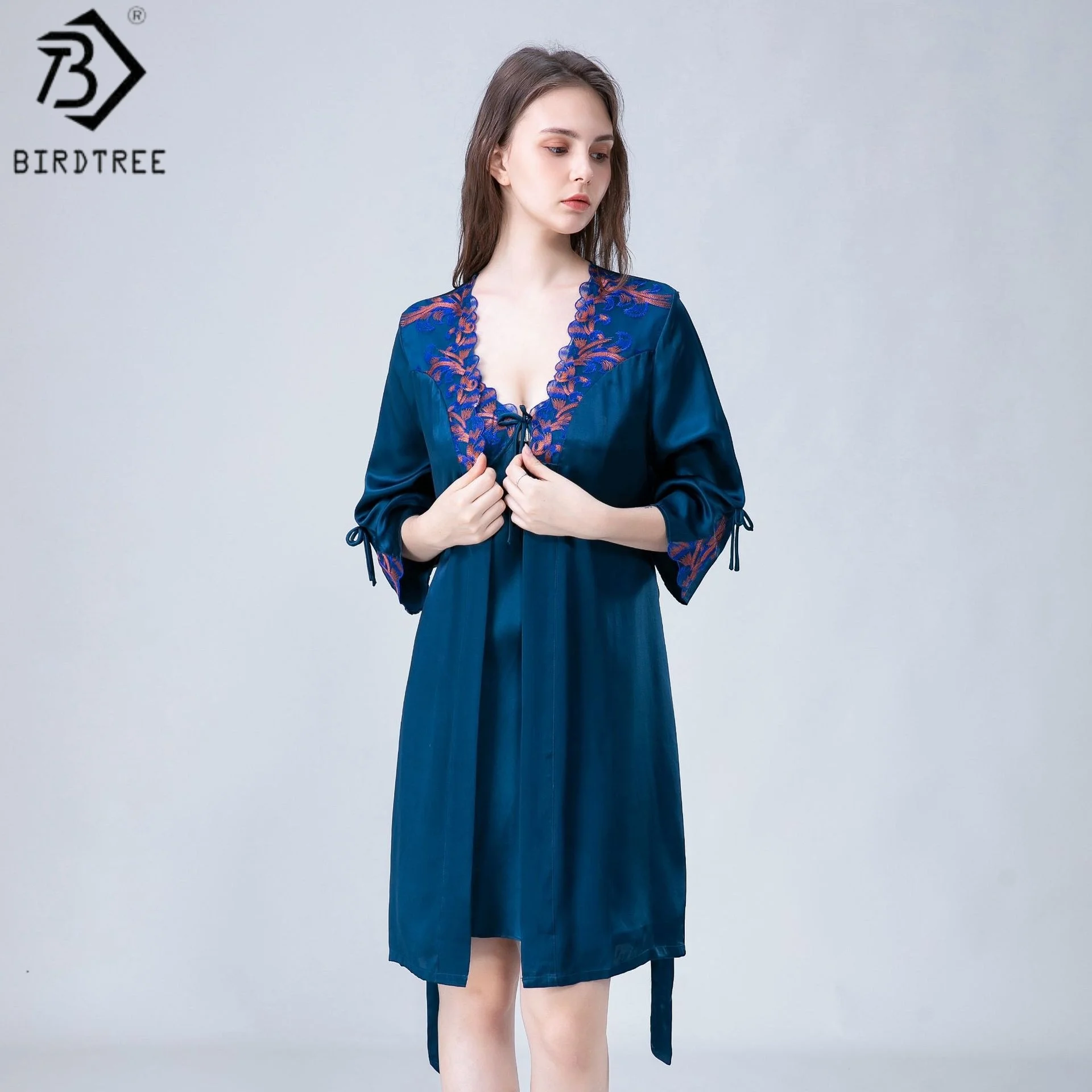 

Birdtree, 16MM 100% Real Silk Robe Nightdress Set, Home Suit Lace Nightgown, Women's Sexy Elegant Nightwear, 2026 New P63122JF
