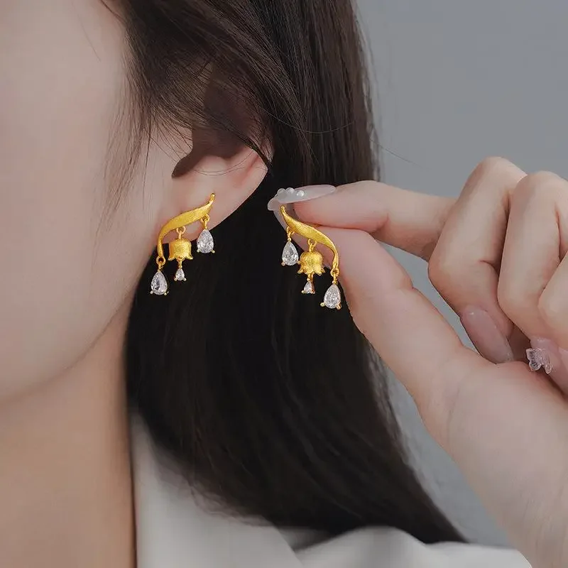 Elegant Fresh Lily of the Valley Floral Stud Earrings for Women Jewelry Gift Feature