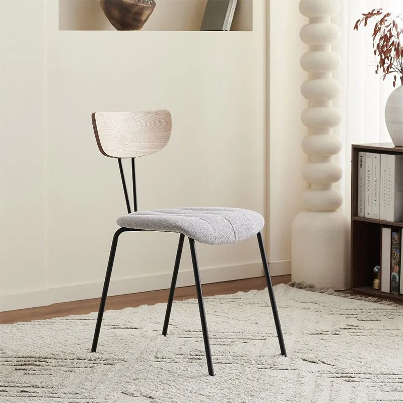 Nordic Light Luxury Minimalist Modern Dining Chair Iron Art Soft Cushion Backrest Home Furniture Vanity Coffee Shop Chair