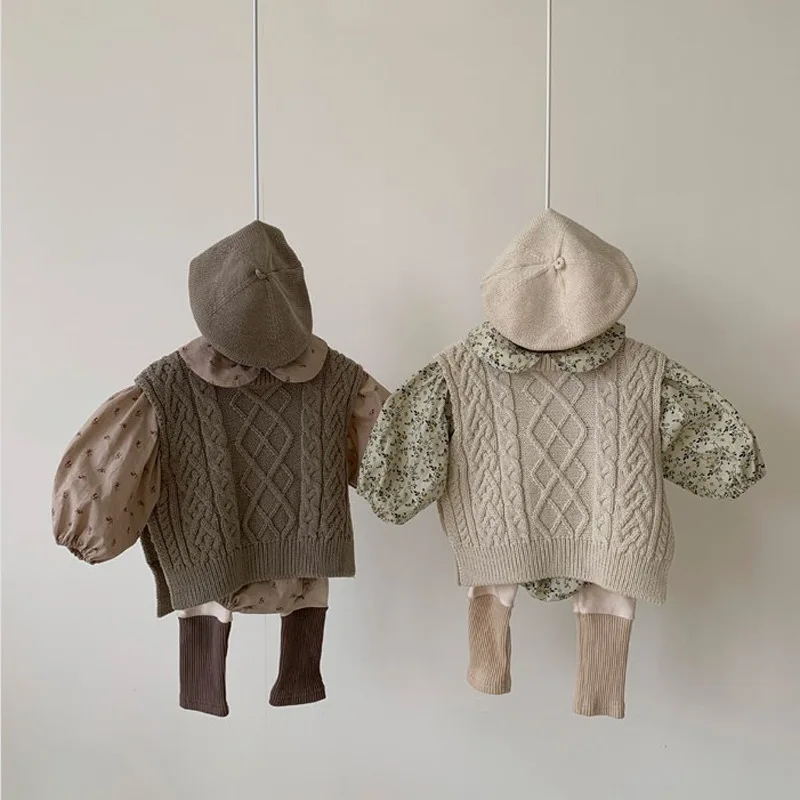2025 Autumn New Baby Sleeveless Knitted Vest Solid Boys Girls Versatile Sweater Vest Toddler Loose Casual Tops Infant Clothes