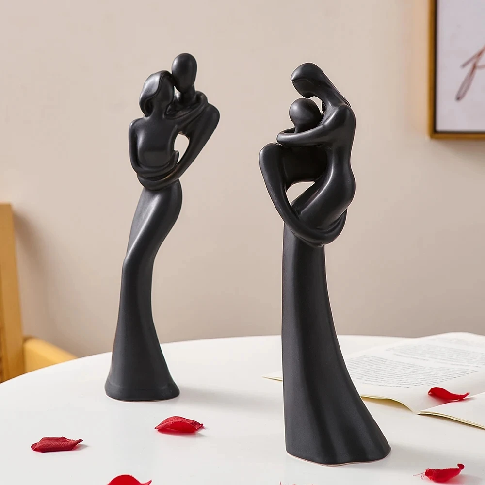 Modern Home Decor Ceramic Figure Sculpture and Figurines Abstract Couple Statue Wedding Decor Living Room Desk Ornament Gift