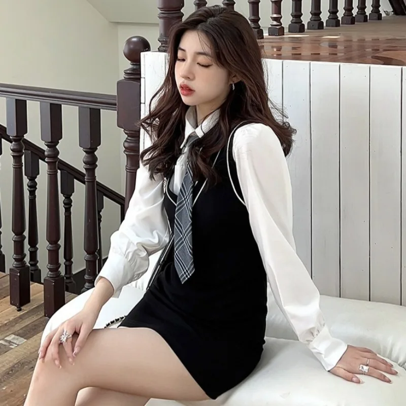 Set di abiti preppy da donna camicie bianche che riducono l'età avvolte sui fianchi streetwear temperamento tenero studenti coreani abiti lavorati a maglia chic