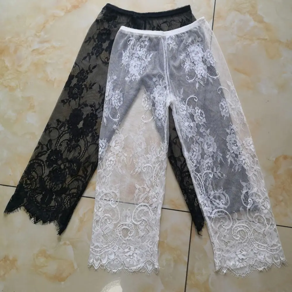 Cropped Length Stretch Leggings Lace Trim Flower Pattern Flower Lace Pettipant Stretch Fabric Under Skirt Design