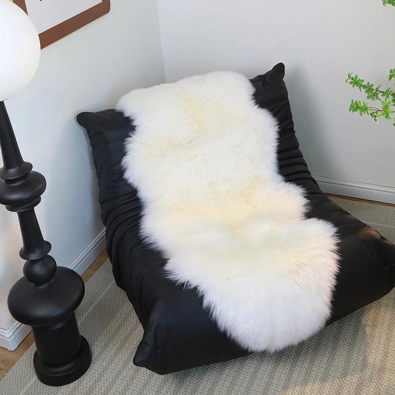 

Irregular carpet, bedroom bedside blanket, thickened long hair, creamy wind