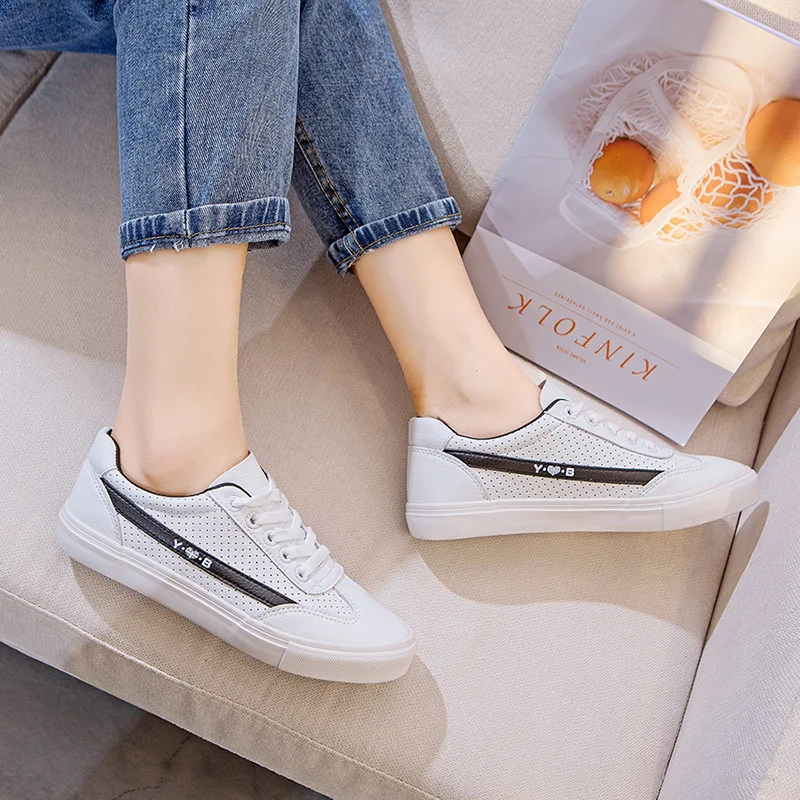 New Women's White Slip-On Flats PU Leather Perforated Breathable Casual Shoes Comfortable Lightweight Walking Shoes for Students