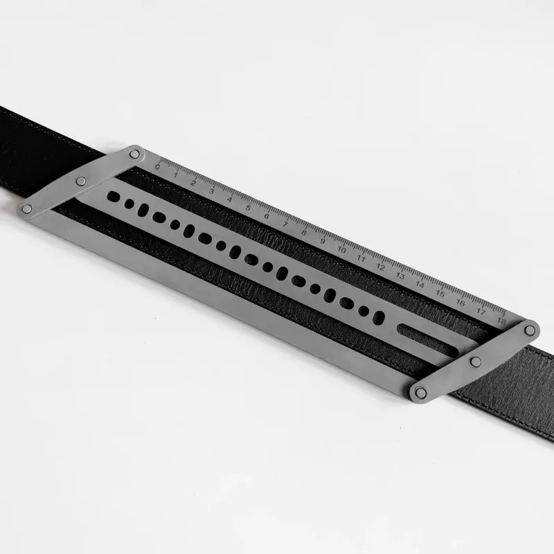 Gürtel-Hilfspositionierungs-Lochzange, verstellbare Lochabstandsvorlage, professionelles handgefertigtes Leder-DIY-Werkzeug – Detail 7
