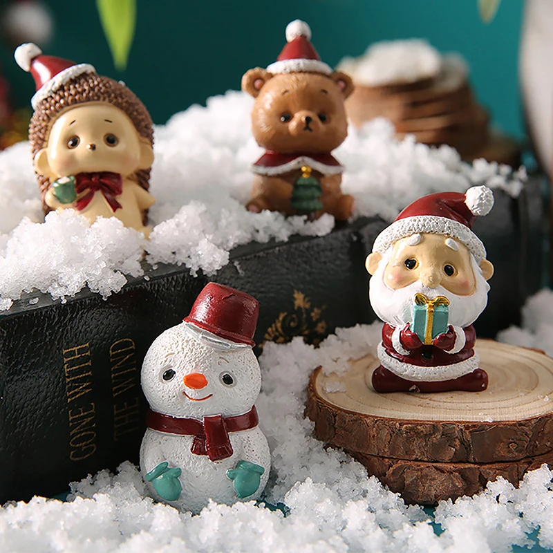 Personalized Resin Christmas Ornament Creative Mini Xmas Tree Santa Snowman Figurines Suitable For School Shop