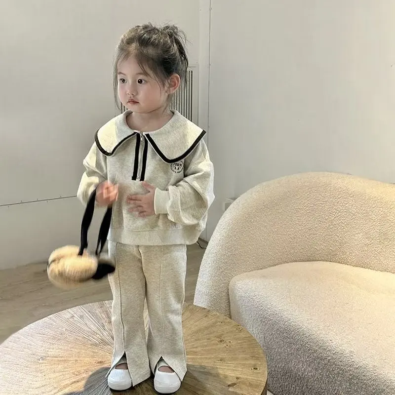 Korean Girls Clothes Sets Spring Autumn Sweatshirt Tops + Pants Outfits For Children Clothes Set Sweet Kids Clothing 4 6 9 T2Pcs