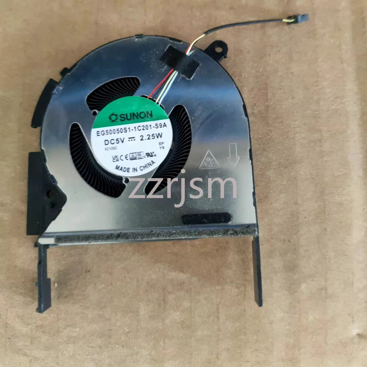 

ВЕНТИЛЯТОР для Asus Lingyao Pro16X OLED D6500Q N7600 M7600Q K3500PC M6500R N7600R M3500P K6500Z N7600Z