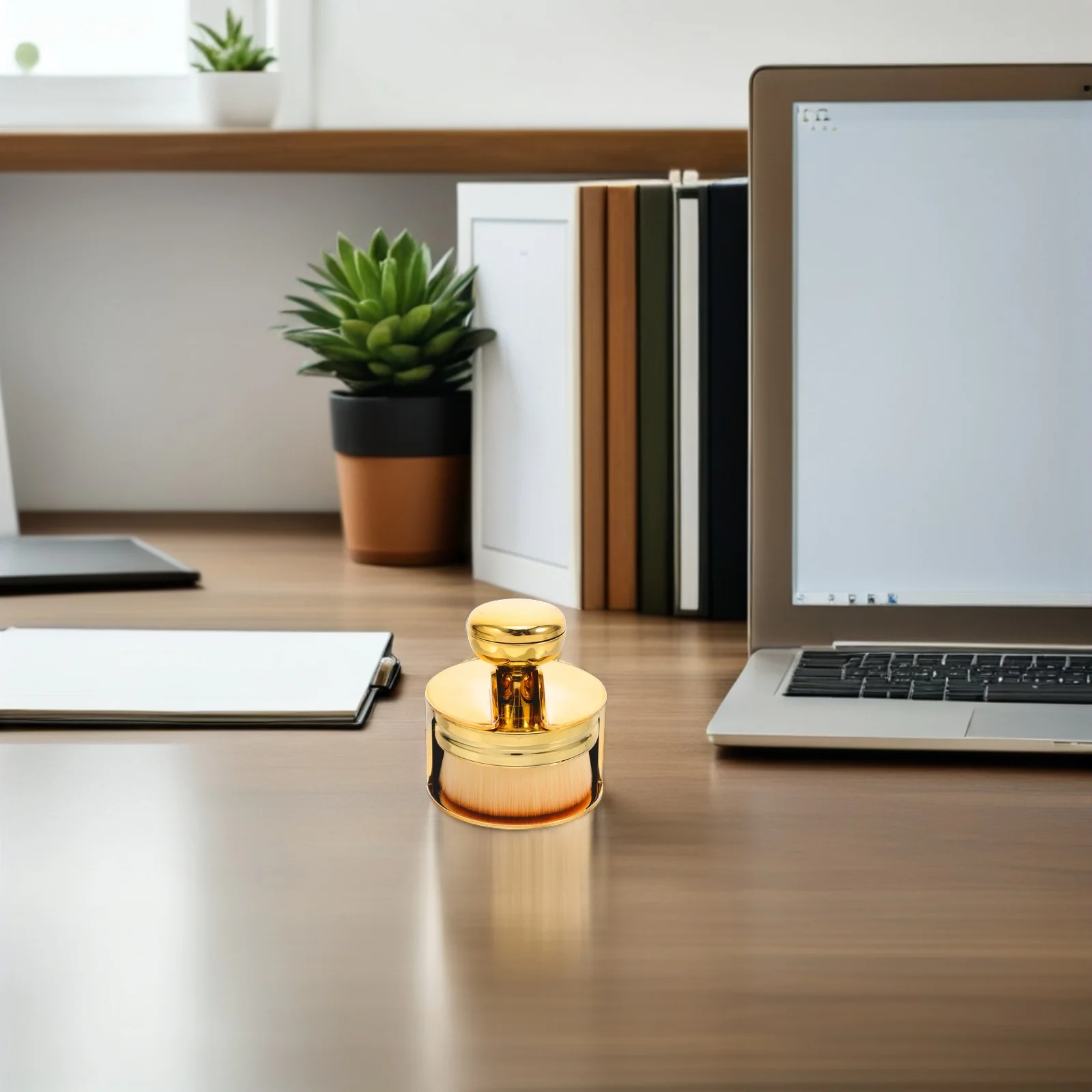 

1pcs Portable Brush For Vinyl Record Cleaning Ultra Soft Bristles Washable Handheld Dust Remover Turntable Maintenance Tool