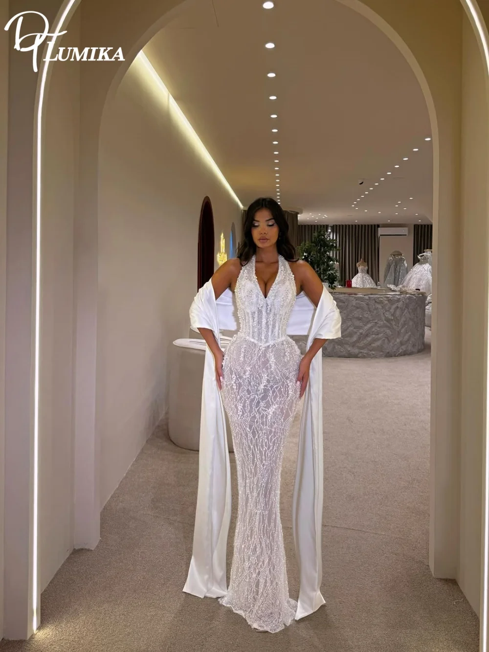 Elegant Halter Neck Plunging V Bridal Gown Beads Lace Wedding Dress Detachable Satin Outer Sleeves Vestidos De Novia Customized
