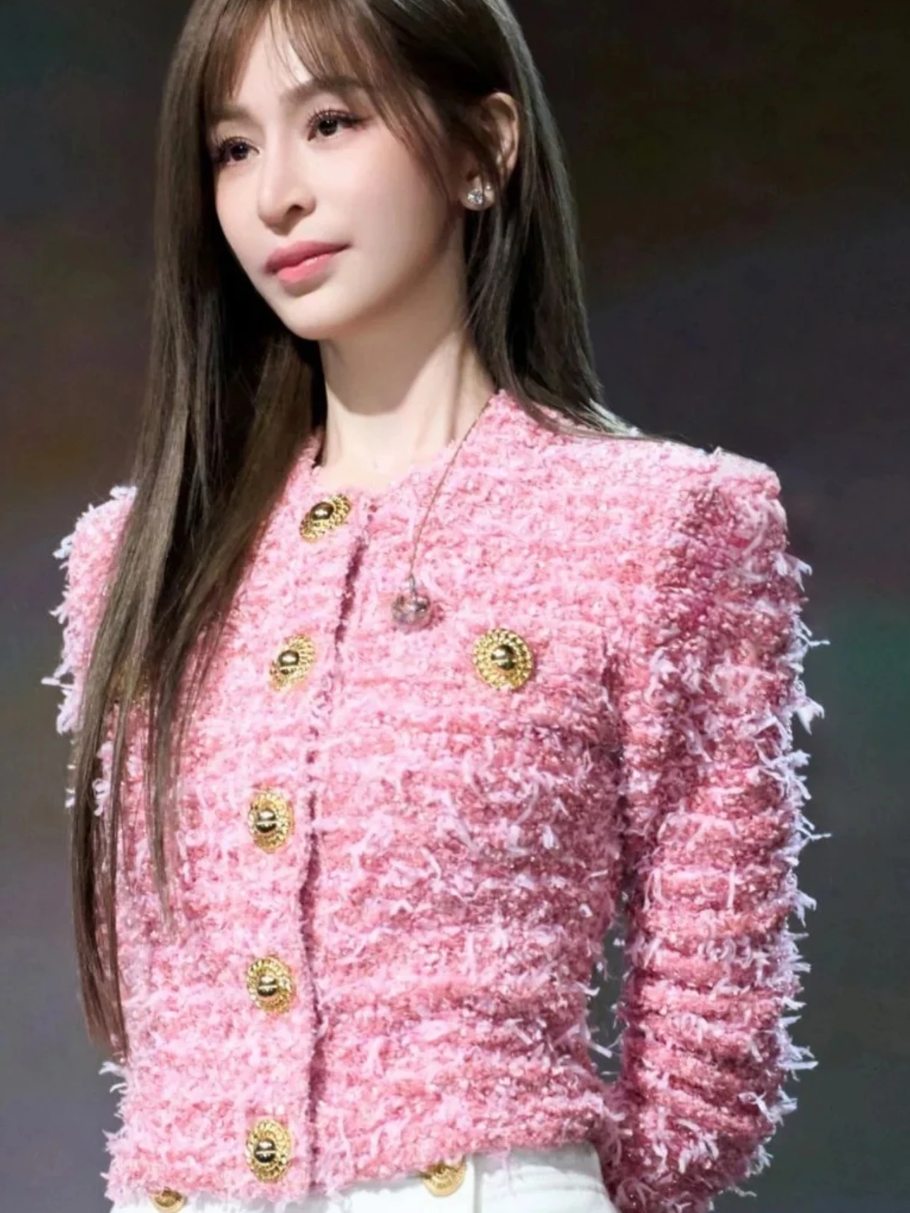 Abrigo Corto con Borlas Rosas para Mujer, Ropa de Abrigo de Primavera a la Moda, Estilo E y Femenino, Material de Colo...