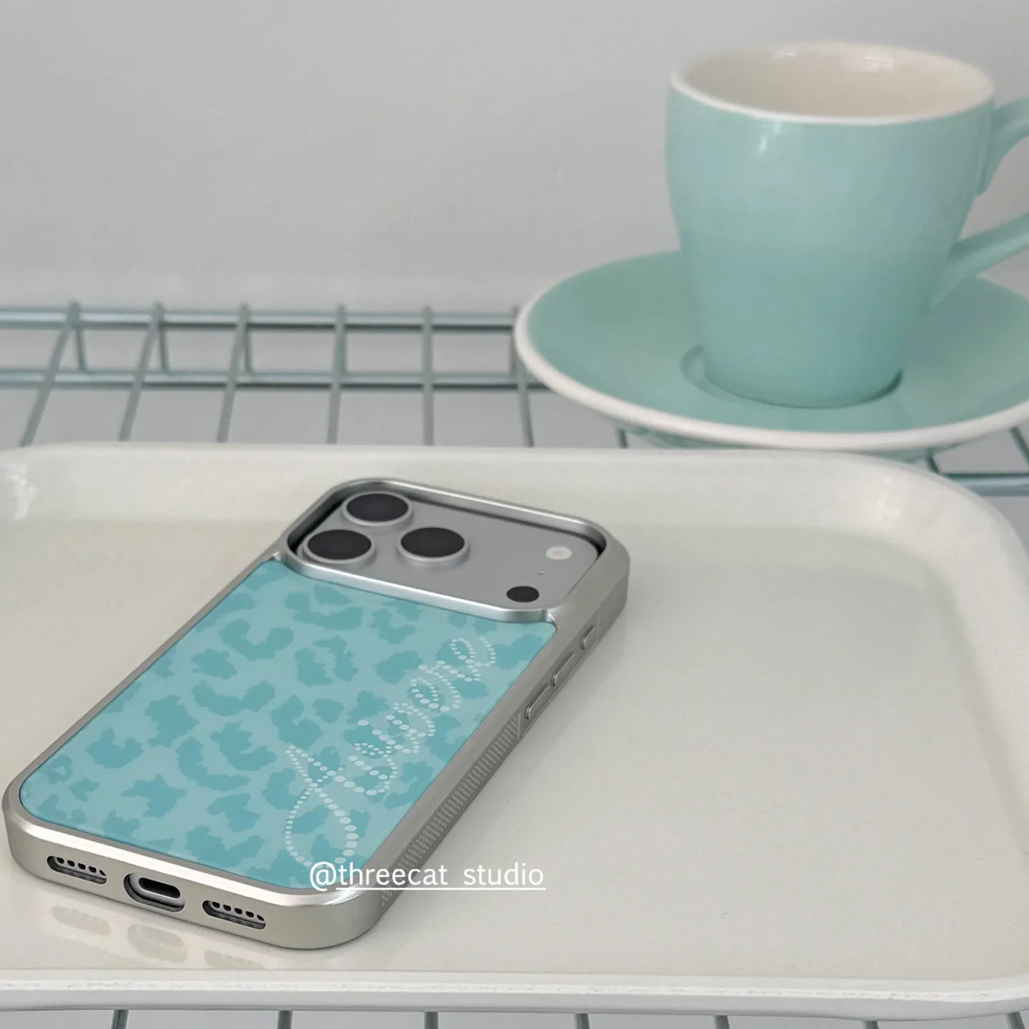 غطاء هاتف بتصميم Y2K ريترو أني - مراجعة Phone Cases Y2K وسعره