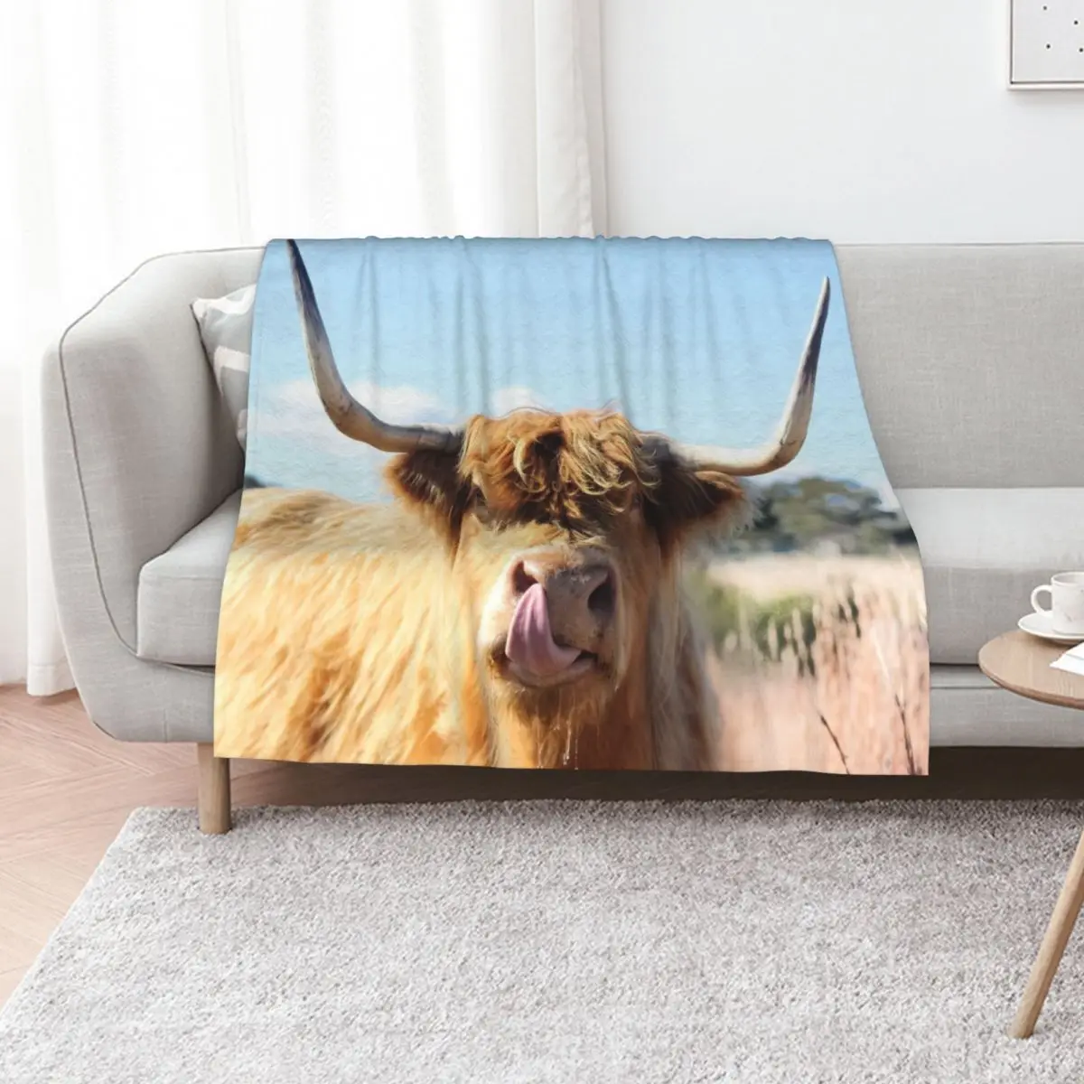 

Tongue out Highland cow Throw Blanket Single Polar Tourist Luxury St Blankets