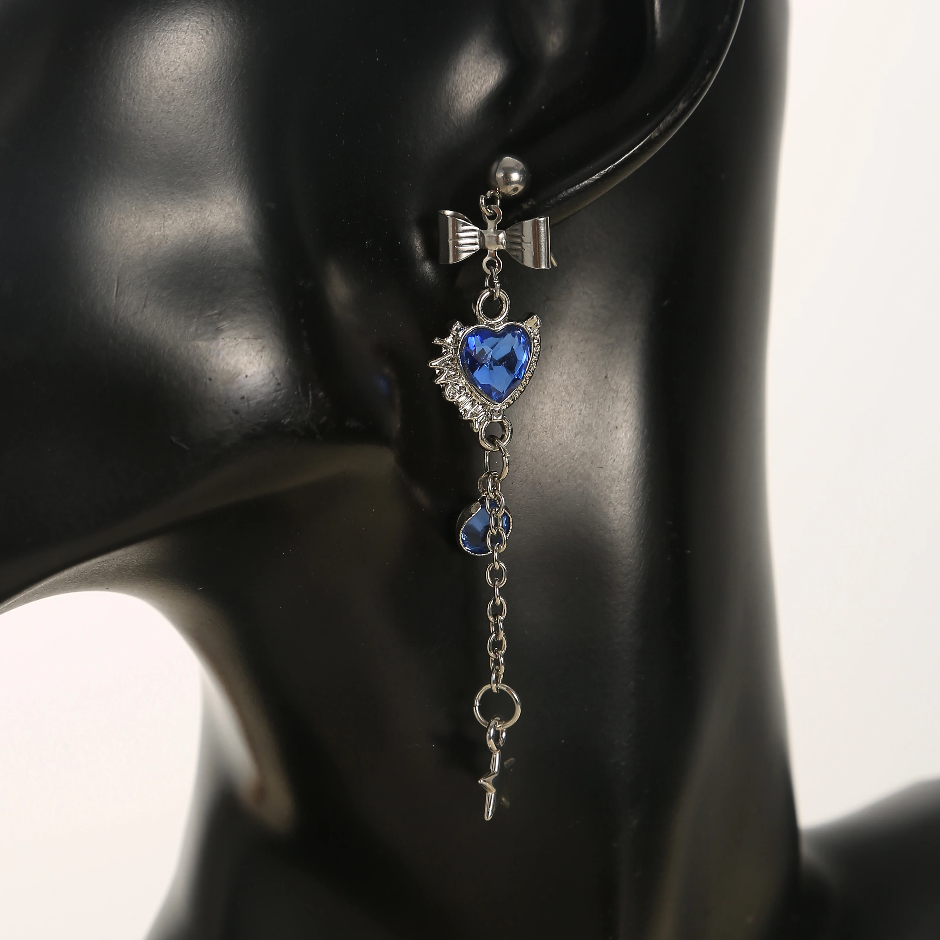 

GIOIO Trendy Heart-Shaped Rhinestone Fringe Pendant Earrings Sweet Lolita Style For Women's 18K Gold-Plated Jewelry Accessories