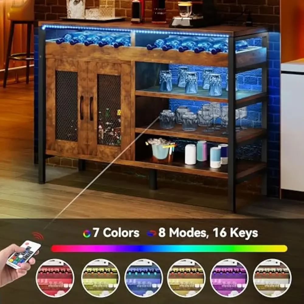 Armário industrial de bar de café de 47 "com luzes LED e tomadas de energia, armário de bebidas com portas, rack de vinho, armazenamento, aparador de madeira de metal