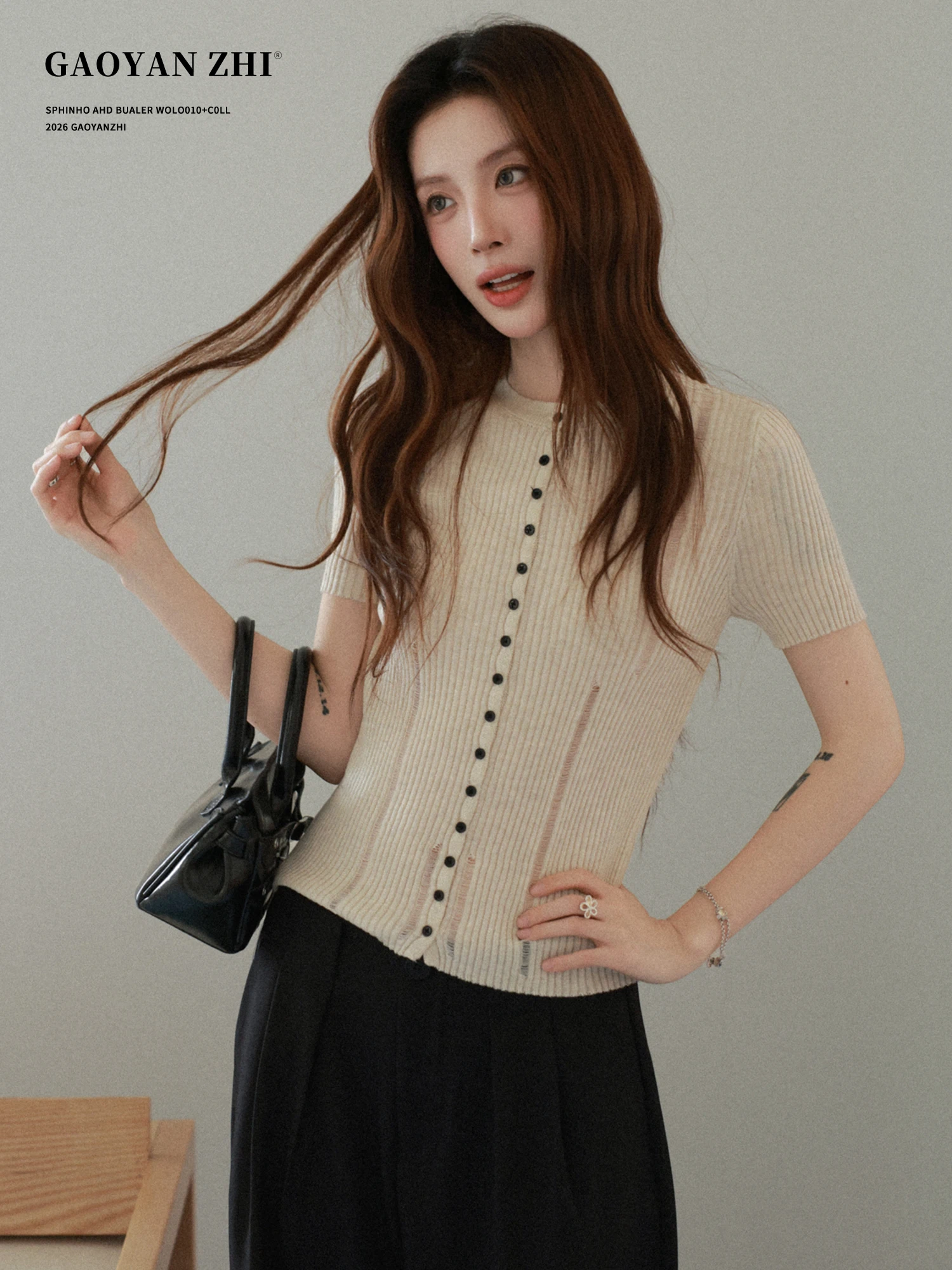 

High Yanzi Korean Style Slim Fit Knitted Top Women's Spring Summer Texture Versatile Single Button Design Breathable Short Sl...