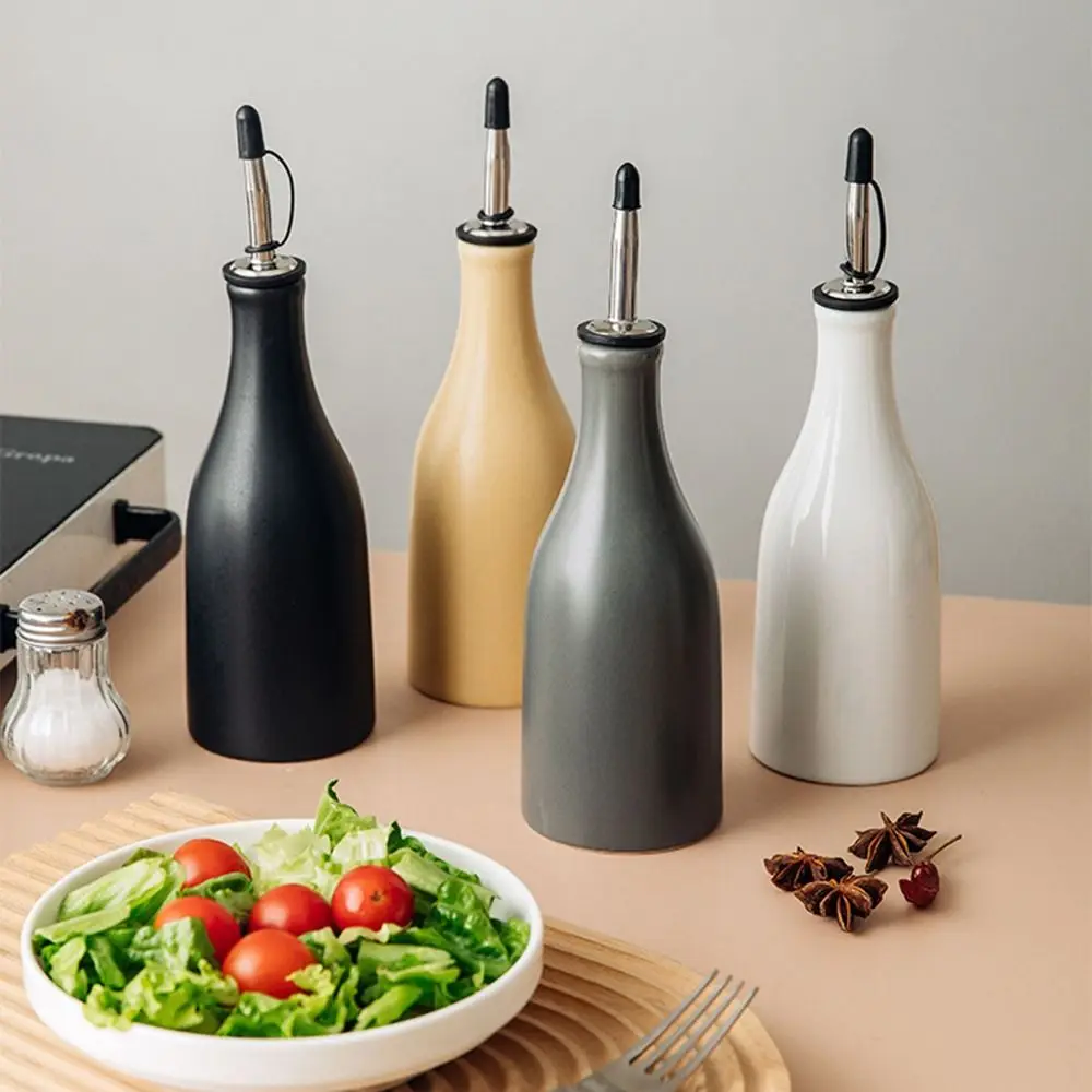 Reduce Oxidation Ceramic Olive Oil Dispenser Bottle Empty Modern Design Opaque Oil Cruet Large Capacity Pour Spout