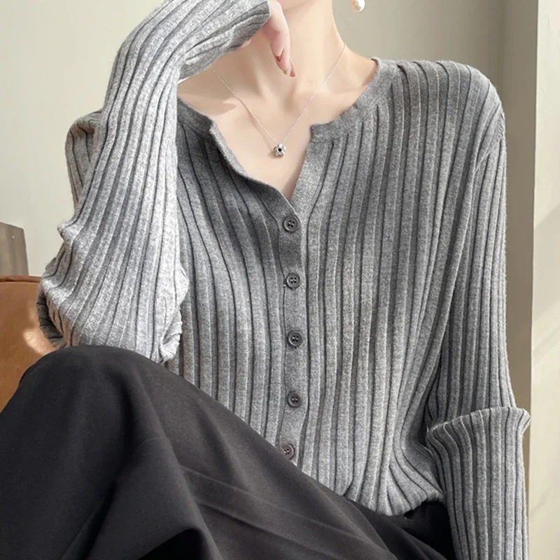 AOSSVIAO Ribbed Knit Long‑Sleeve Women Cardigan 2026 Autumn Winter Winter New Chic Versatile Sweater Layering Basic Base Tops