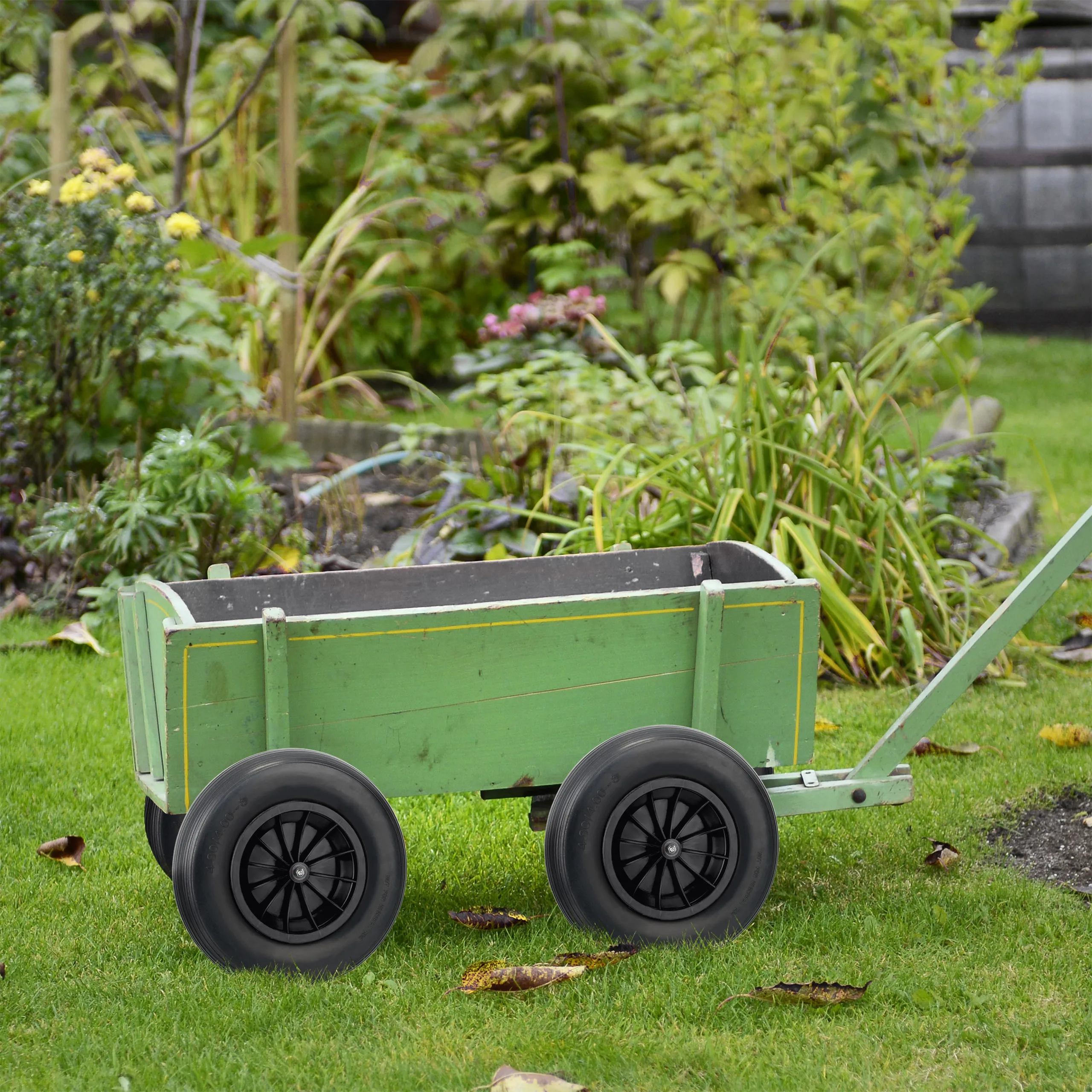 Rueda de carretilla, goma maciza antipinchazos, para carretillas y carros de jardín, 4.80/4.00-8, hasta 100 kg, llanta plástica, negra, Relaxdays