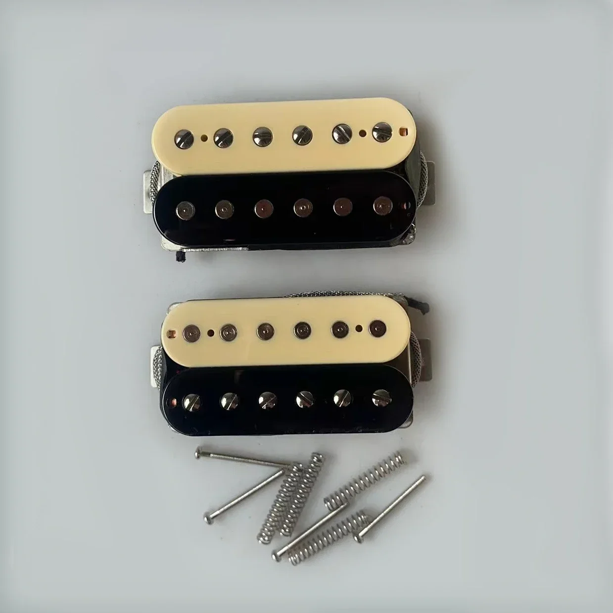 

Electric Guitar Pickups Slash Alnico II Pro Humbucker Pickups Guitar Pickups Black / Zebra Set