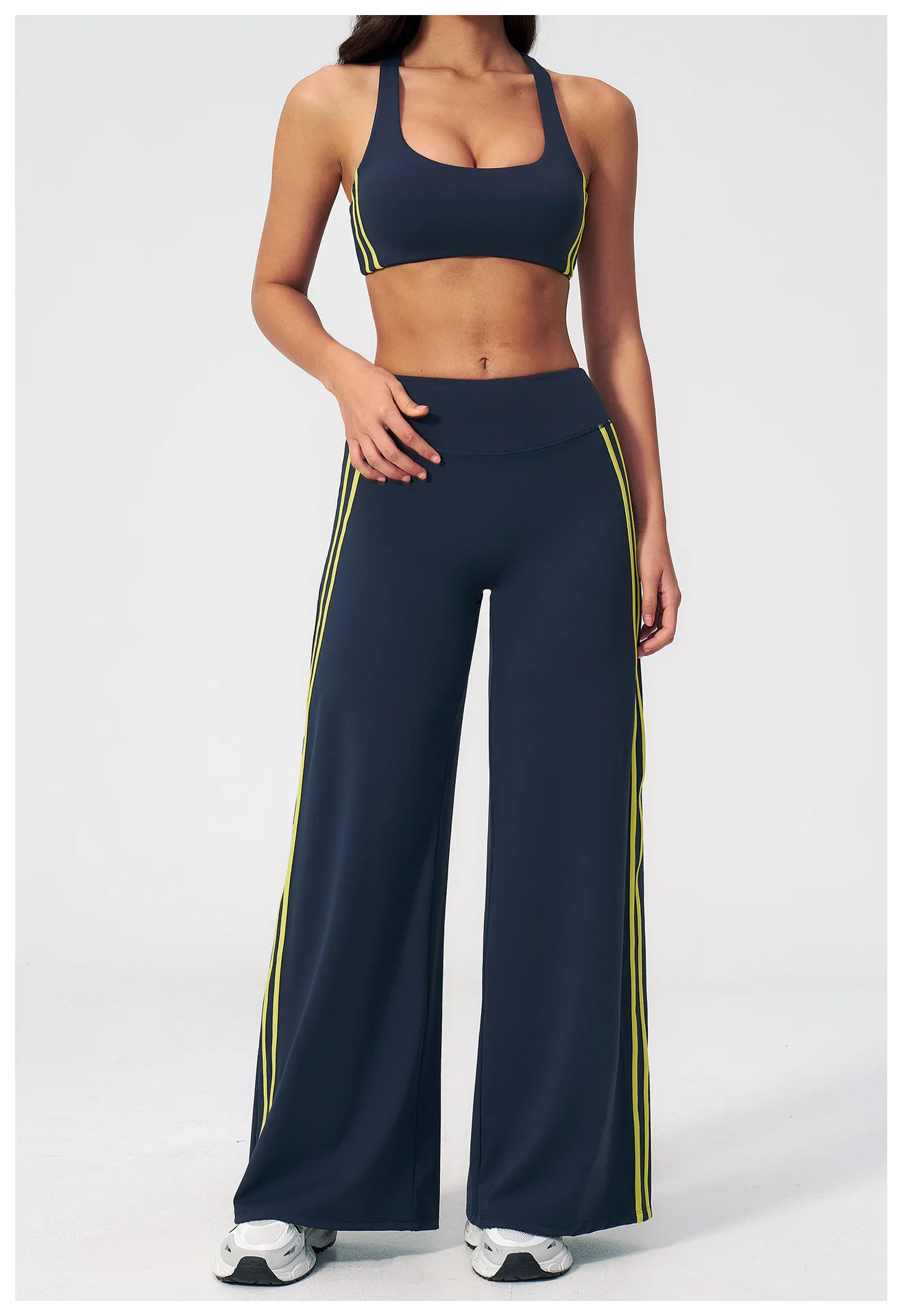 Size chart and fit details