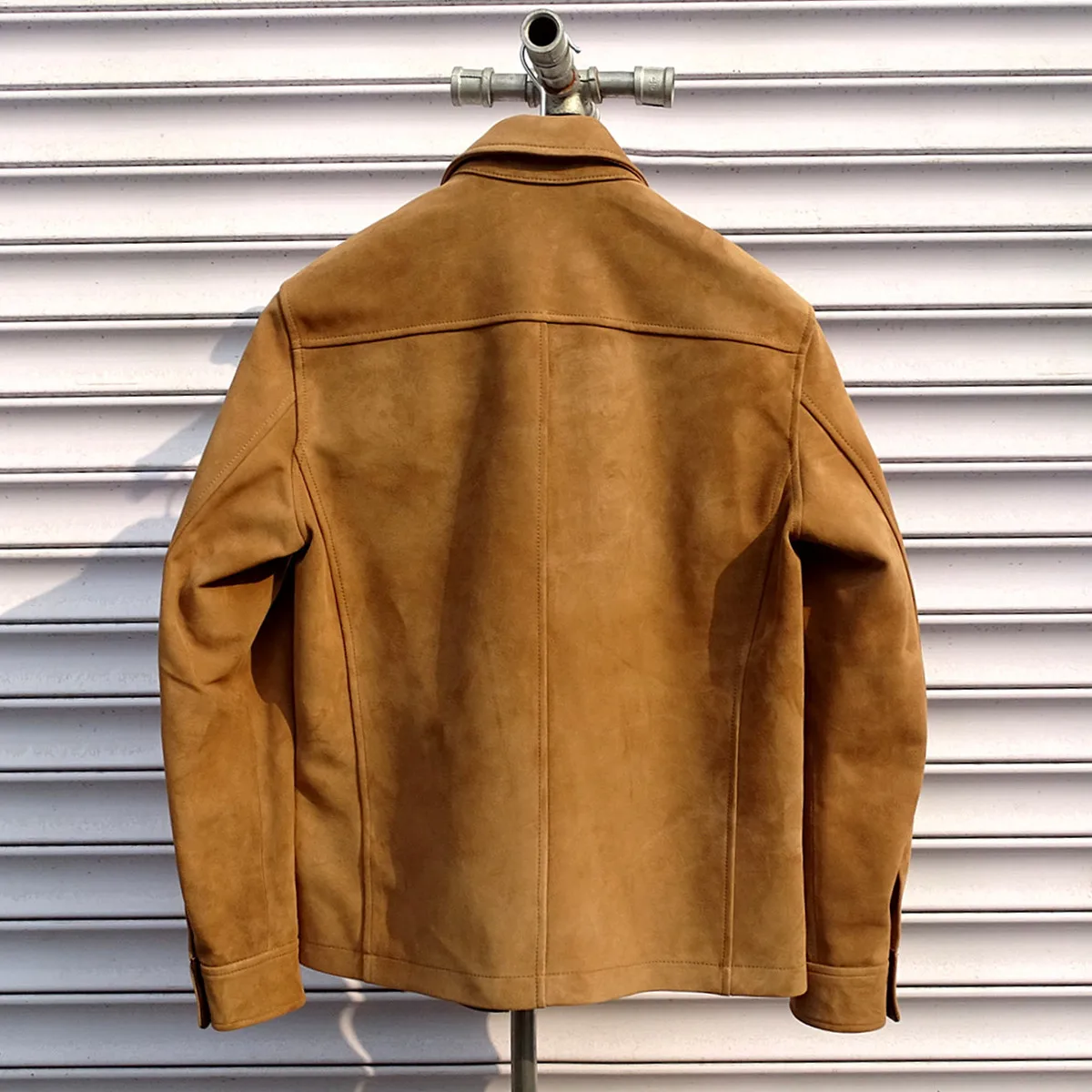 アメリカ産水染めスエードオールドゴートスキン