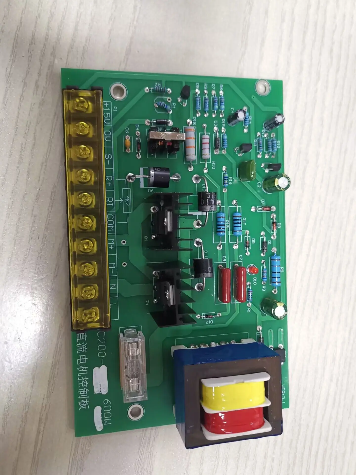 Descarregando e Recebendo Máquina Coiler Coiler Bolsa Making Machine dc Motor Velocidade Regulating Board Control Board Tsc200 400w