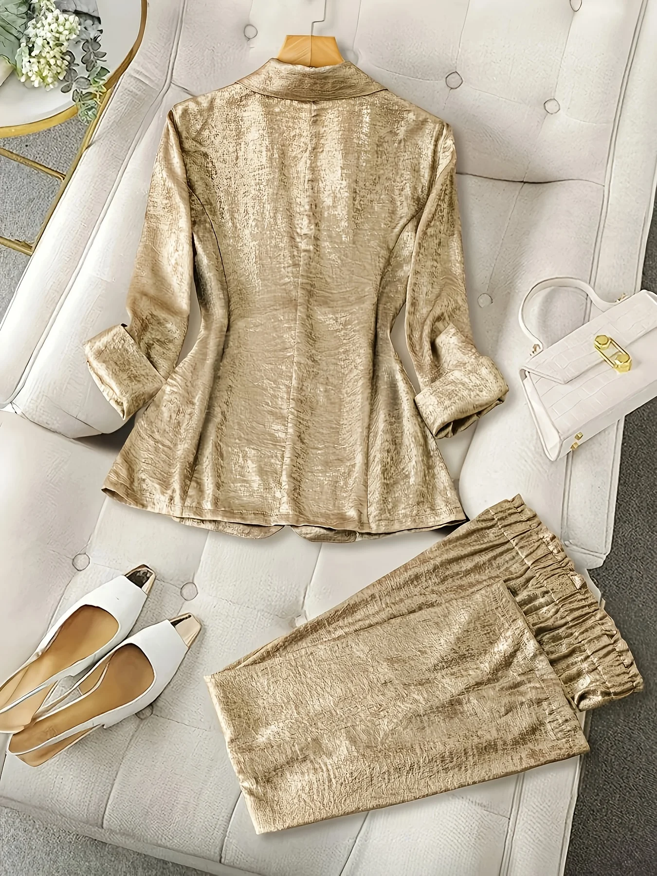 بدلة نسائية ذات طية صدر السترة المعدنية وجيب بزر واحد وسترة أنيقة وبنطلون مستقيم، مناسبة للتنقل والمكتب والتجميع #2