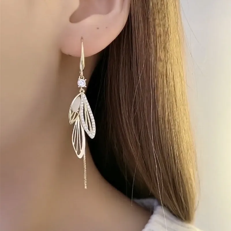 Luxury Fashion Dragonfly Wings Zircon Opal Long Tassel Dangle Earrings for Women Personalized Girlfriend Birthday Party Jewelry