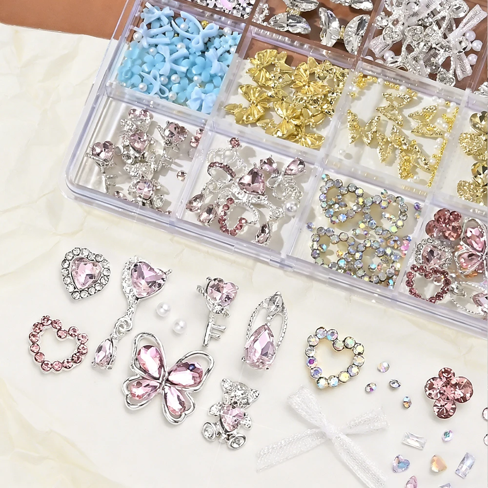 

Набор для декора ногтей: 3D-бабочки, стразы, жемчужины, бантики-сердечки (1 коробка) – для DIY-маникюра, свадебного дизайна и салонов красоты
