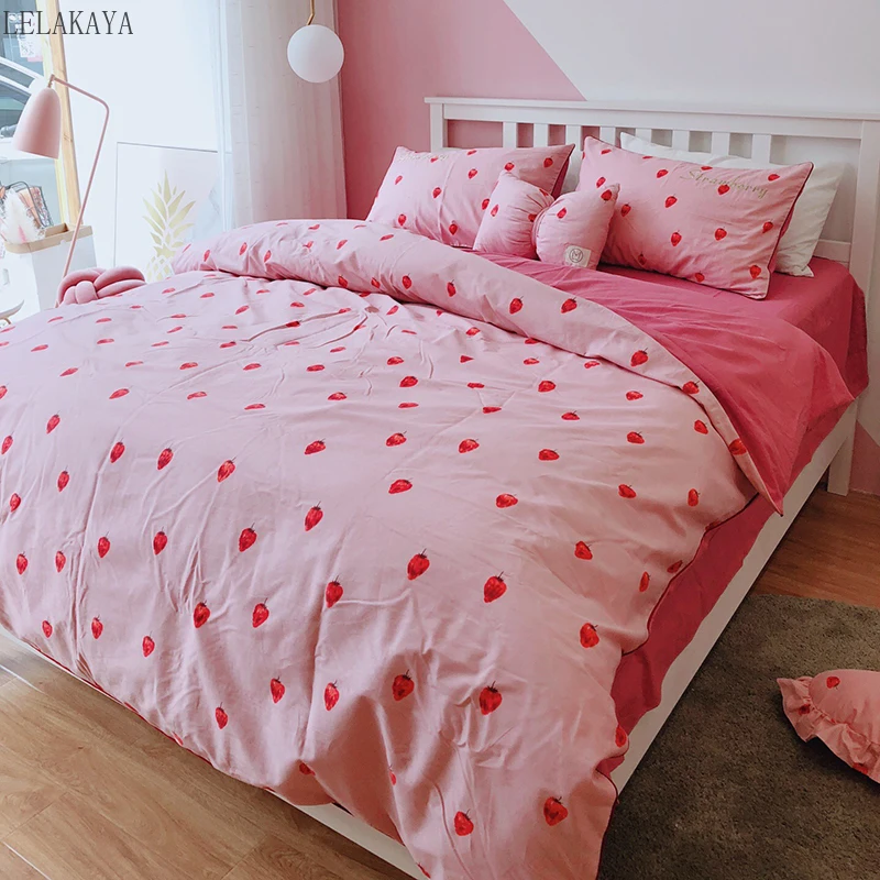 

3/4pcs Simple Strawberry Printed Bed Cover Set 100% Cotton Quilt Cover Pillowcase Cute Bedding Set King Queen Size Bedclothes