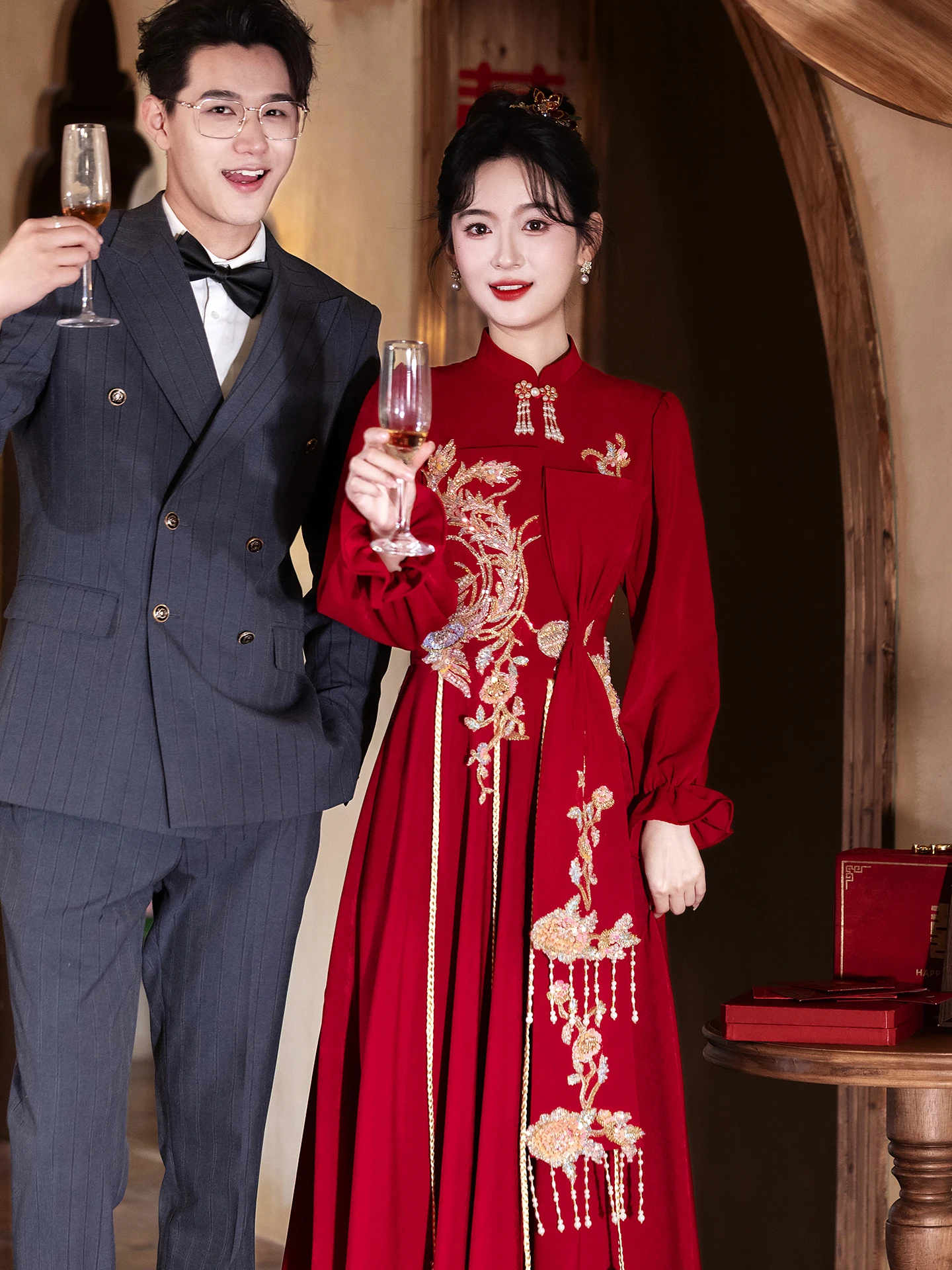 

Red Wedding Dr New Chinese Sle Bride Gown Luxury Ele Long Sve Zipper Front A-Line Skirt Formal Evening Gown