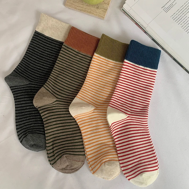 1 Pair Autumn Spring Women's  socks Contrasting colors Pile up socks Warm socks