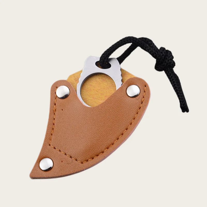 Canivete de bolso portátil de aço inoxidável, mini ferramenta de sobrevivência com chaveiro para camping, caminhadas e uso diário de emergência.