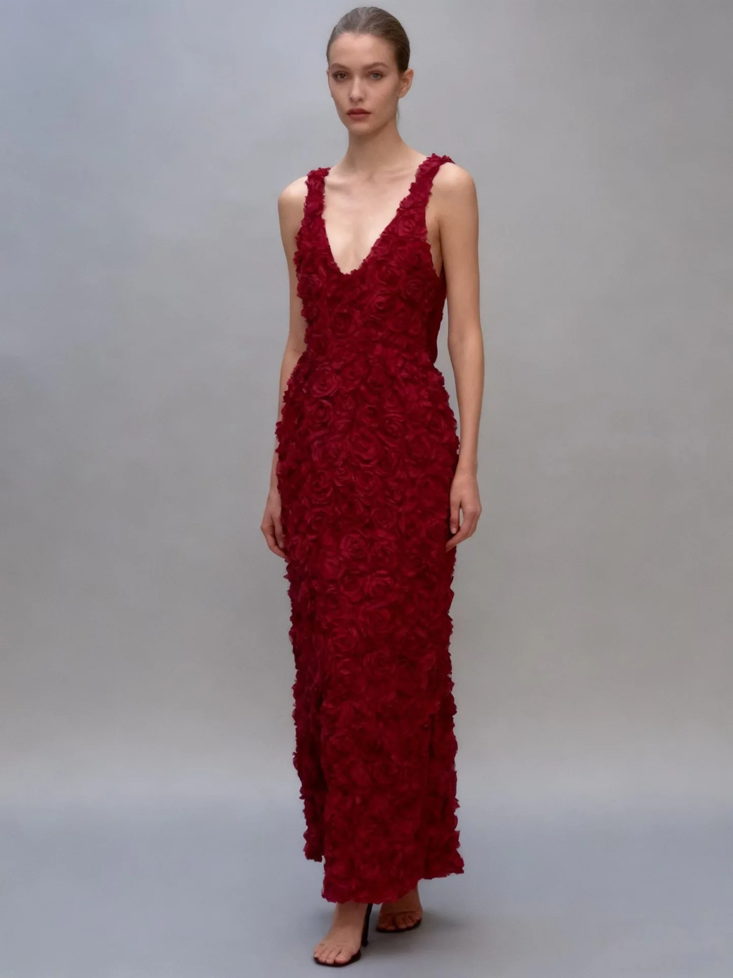 2026年夏のフォーマルな場向けドレス エレガントな3Dフラワーマキシイブニングドレス セクシーな結婚式のゲストパーティードレス 女性用