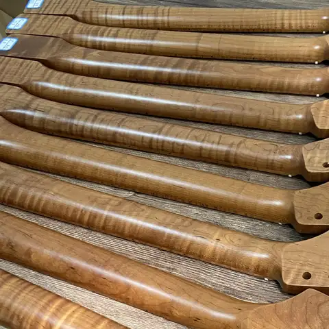 एसटी इलेक्ट्रिक गिटार नेक - फ्लेम पैटर्न ग्रिल्ड मेपल फिंगरबोर्ड, 22 फ्रेट्स, गिटार DIY और मरम्मत के लिए उच्च-गुणवत्ता वाला प्रतिस्थापन 8 best sales फेंडर नेक - №8